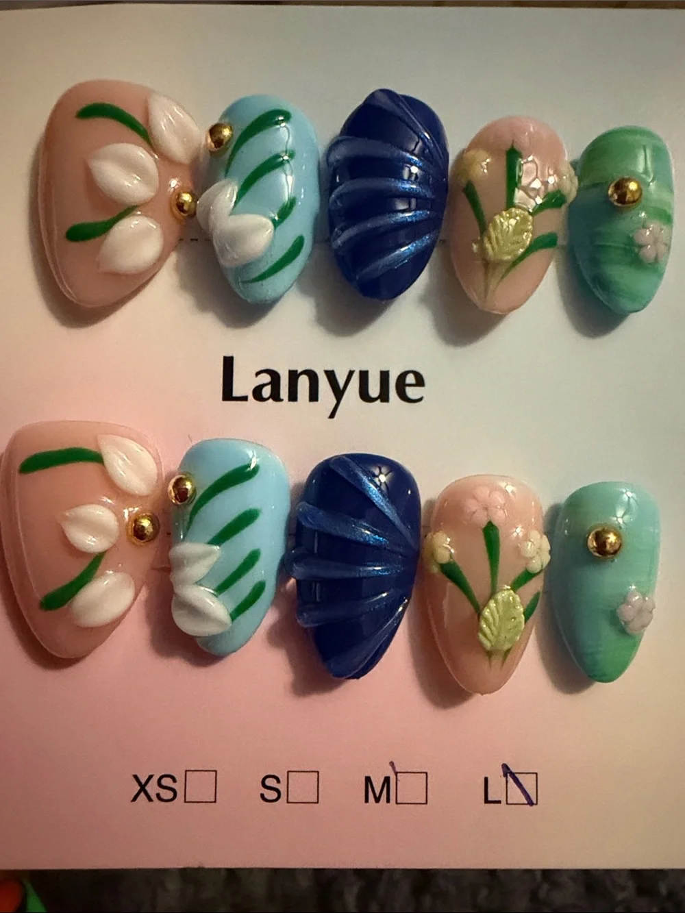 Lanyue Floral 3D handmade acrylic Press-On Nails in Pink, Blue & Green